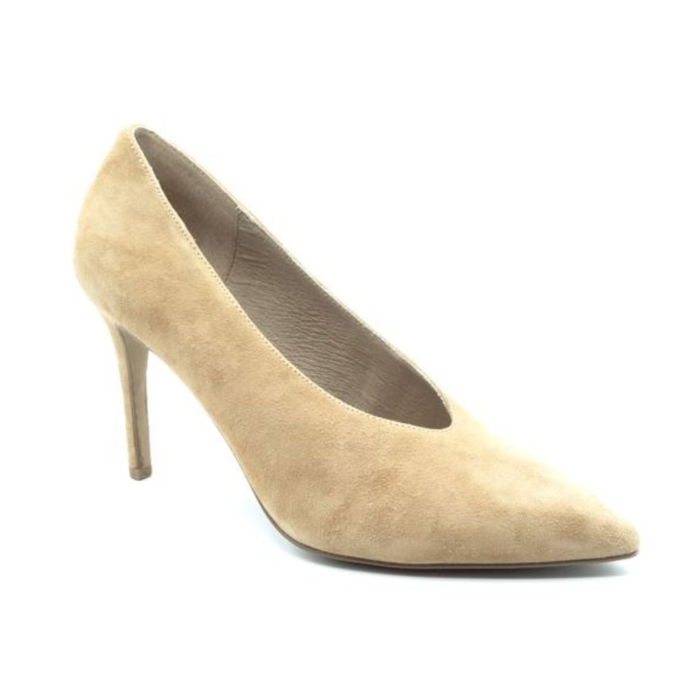 NEW Steve Madden Aiken Suede Pumps- Beige (Size 7.5)